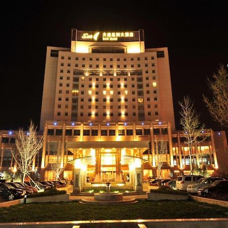 S&N Dalian Hotel Екстериор снимка