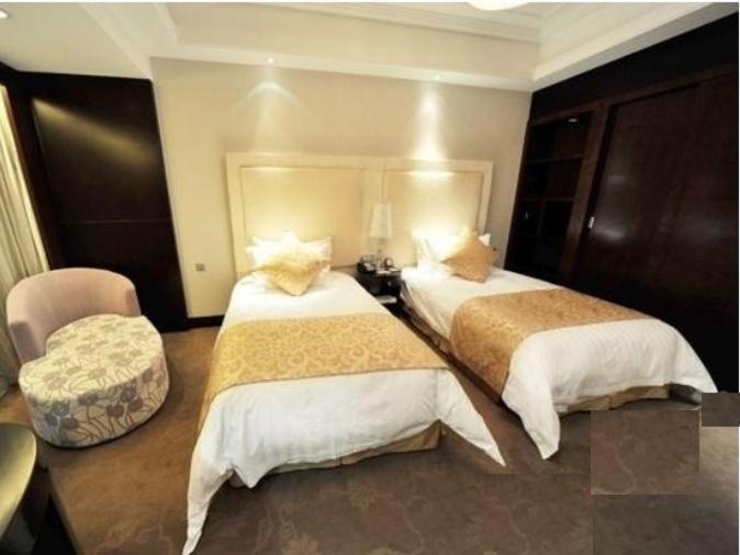 S&N Dalian Hotel Стая снимка