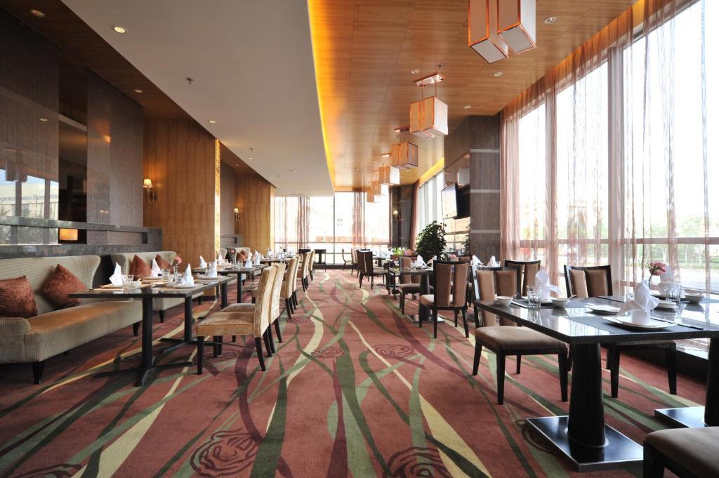S&N Dalian Hotel Екстериор снимка