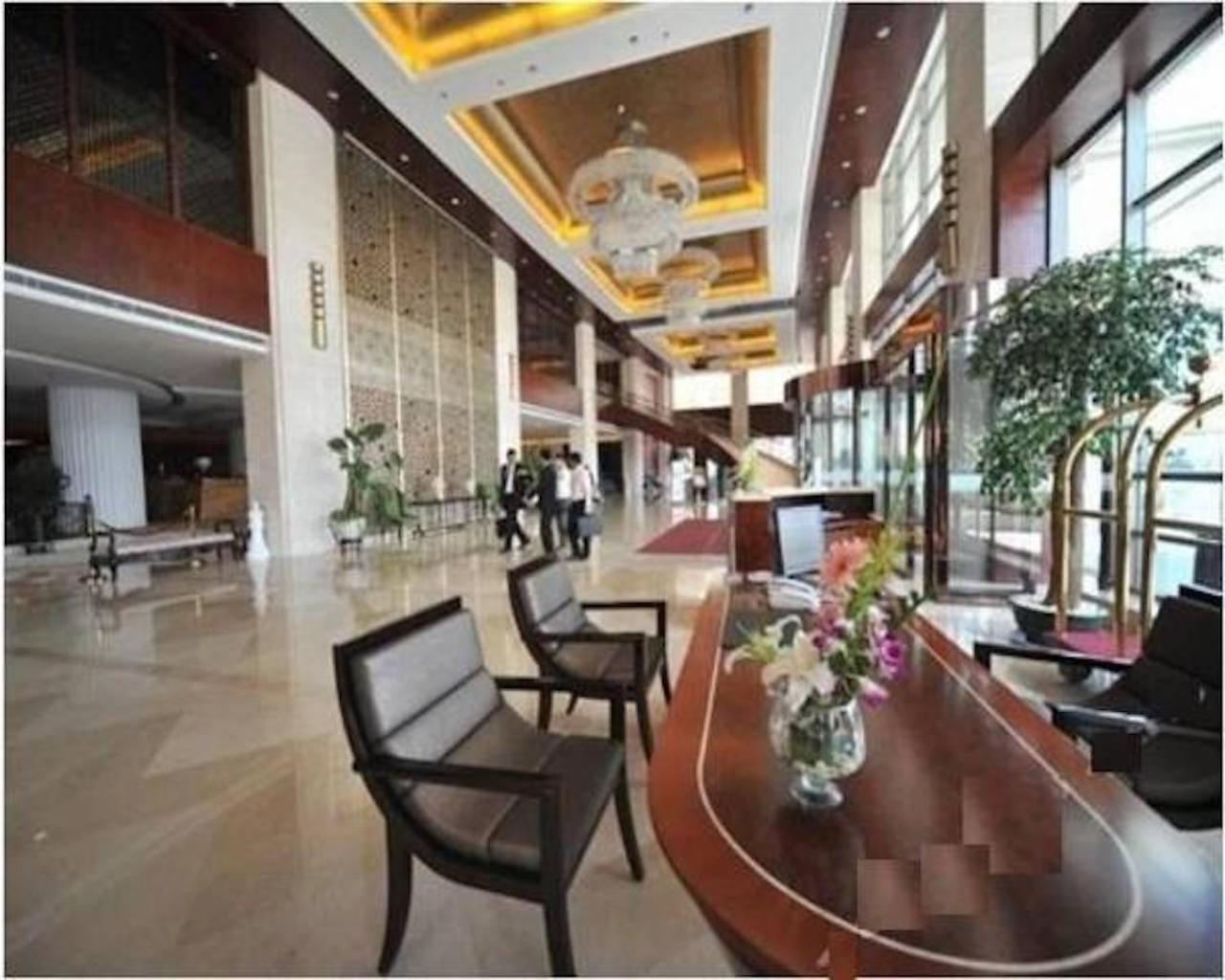 S&N Dalian Hotel Екстериор снимка