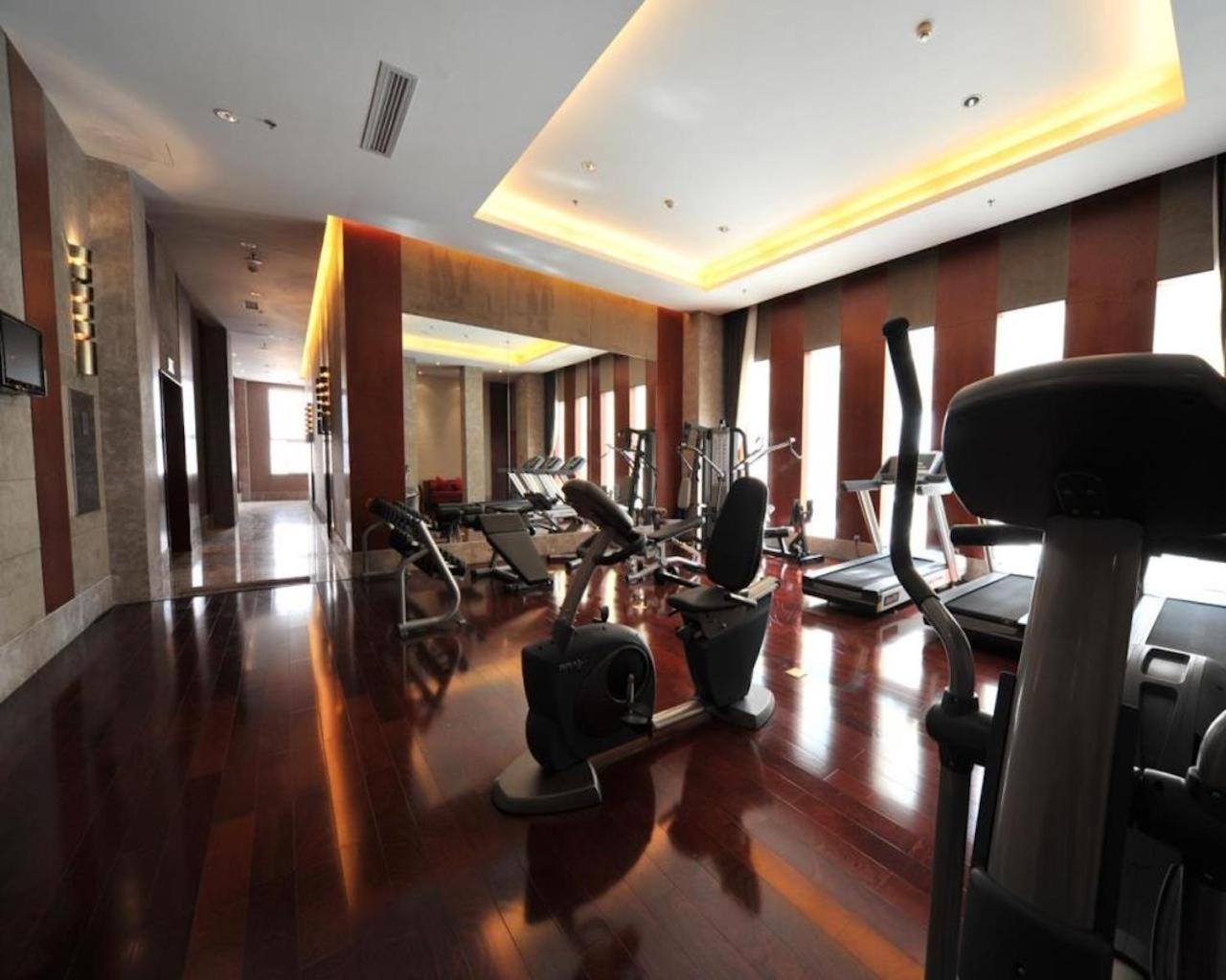 S&N Dalian Hotel Екстериор снимка